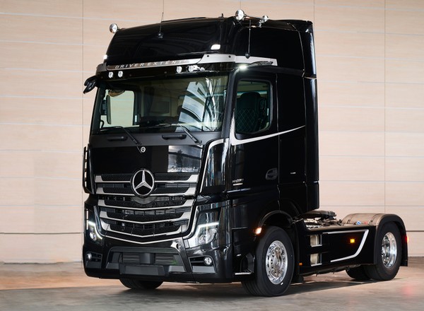 Daimler Truck przestanie wspierać Kamaza i odchodzi z Rosji