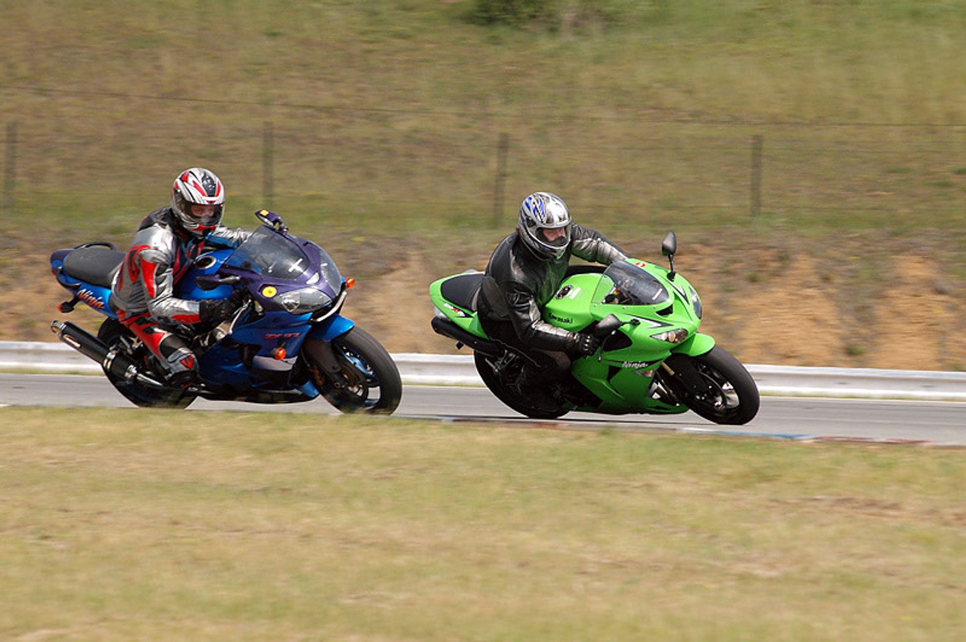 Dzień Kawasaki: tragiczny koniec małej ZX-6R Ninja (+ duża fotogaleria)