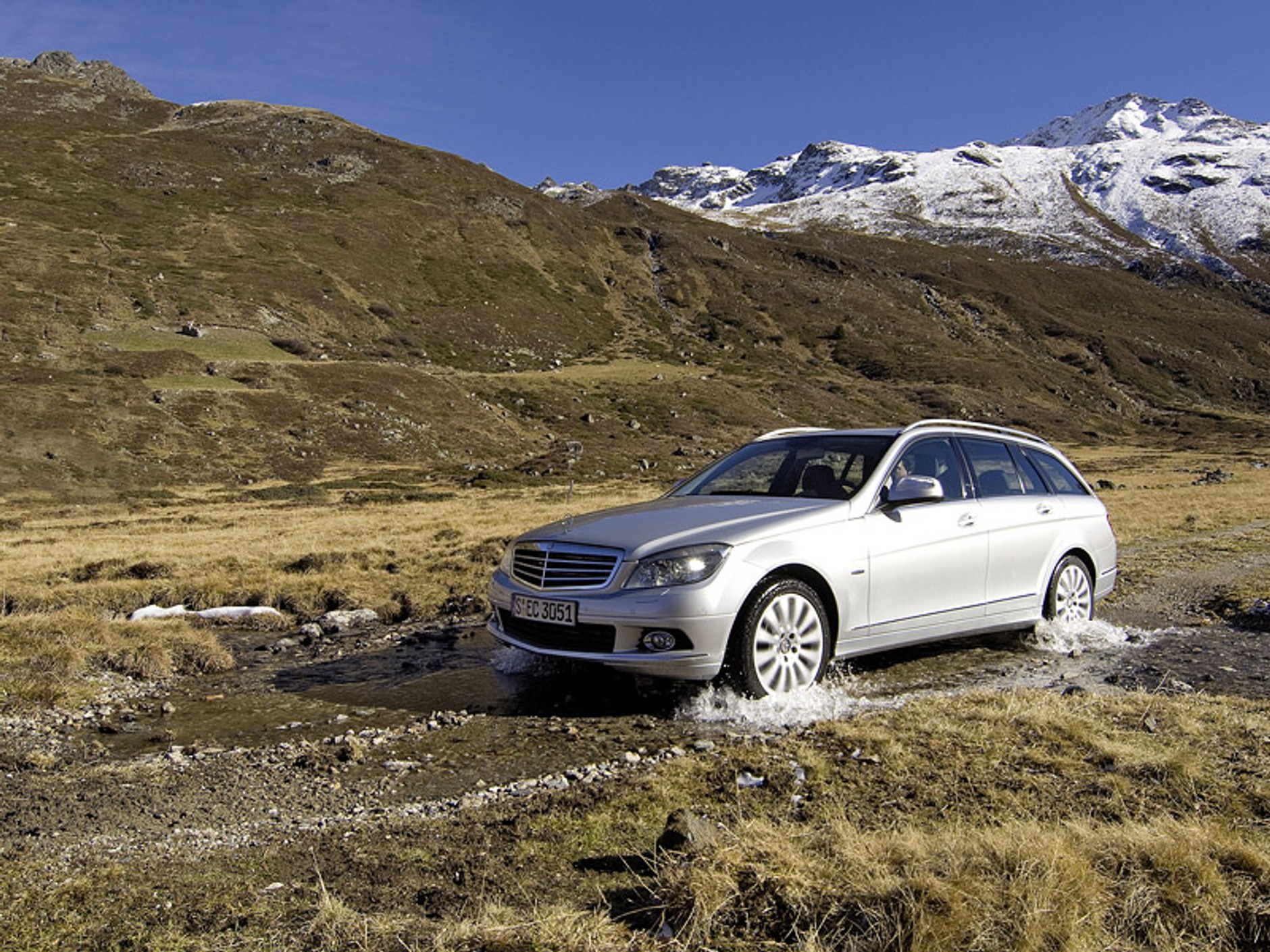 Mercedes-Benz klasy C: nowa generacja napędu na cztery koła 4Matic