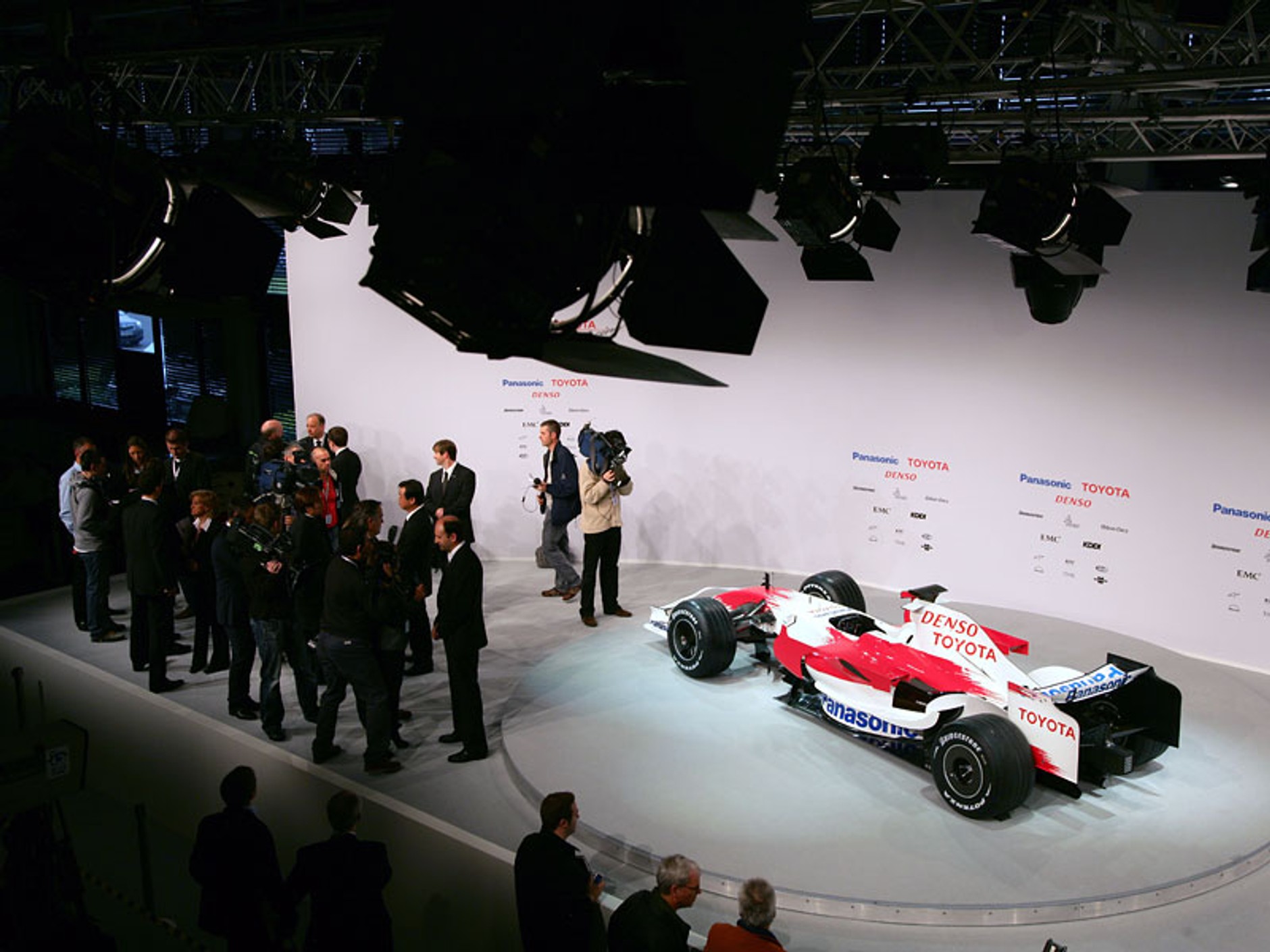 Panasonic Toyota Racing w roku 2008 - kierowcy, historia, fotogaleria