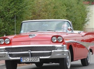 Skrzydlaty olbrzym z 1958 roku