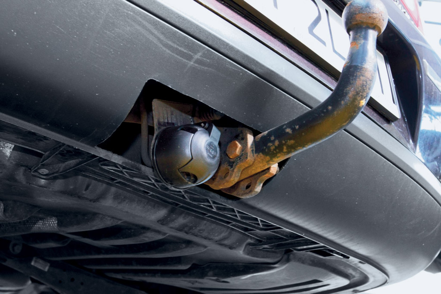 Radzimy jak wybrać i zamontować hak