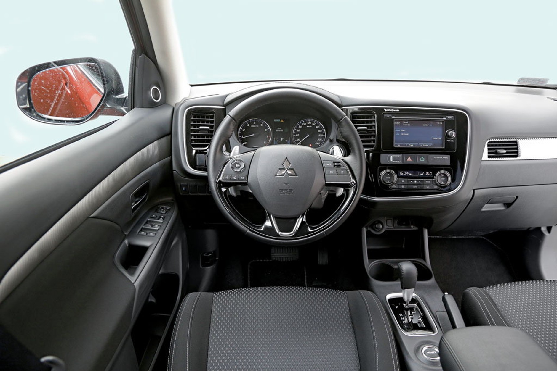 Mitsubishi Outlander 394 punkty