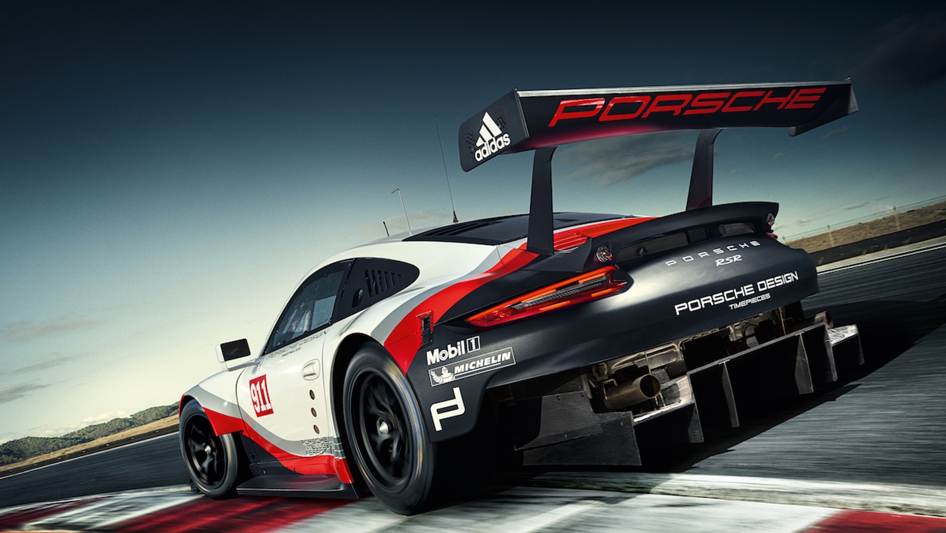 Porsche 911 RSR