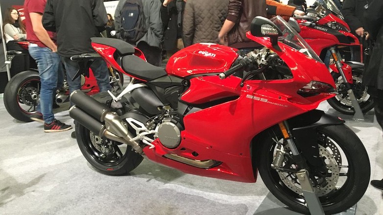 Wrocław Motorcycle Show 2016 - stoisko Ducati