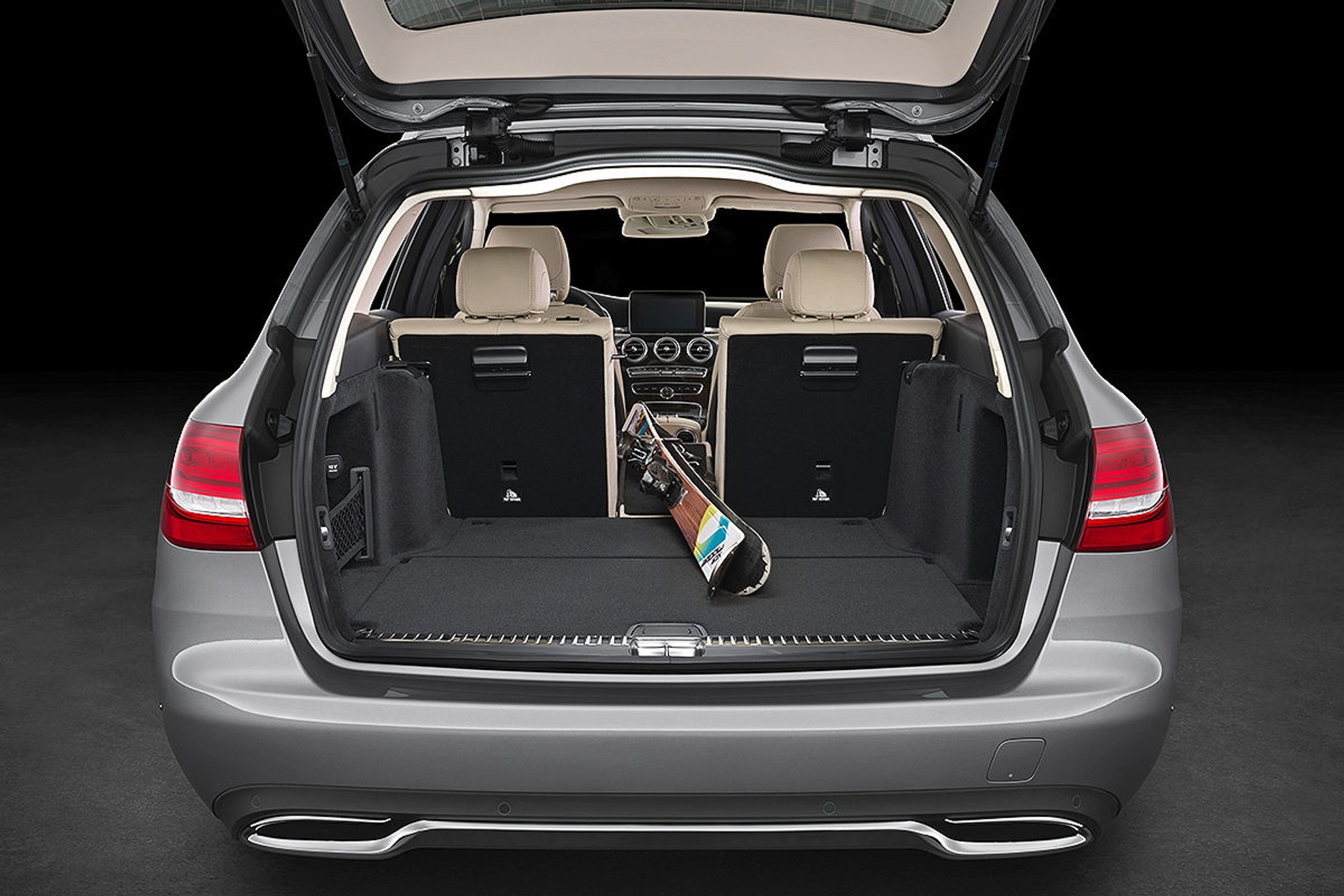 Jak jeździ Mercedes klasy C w wersji kombi?