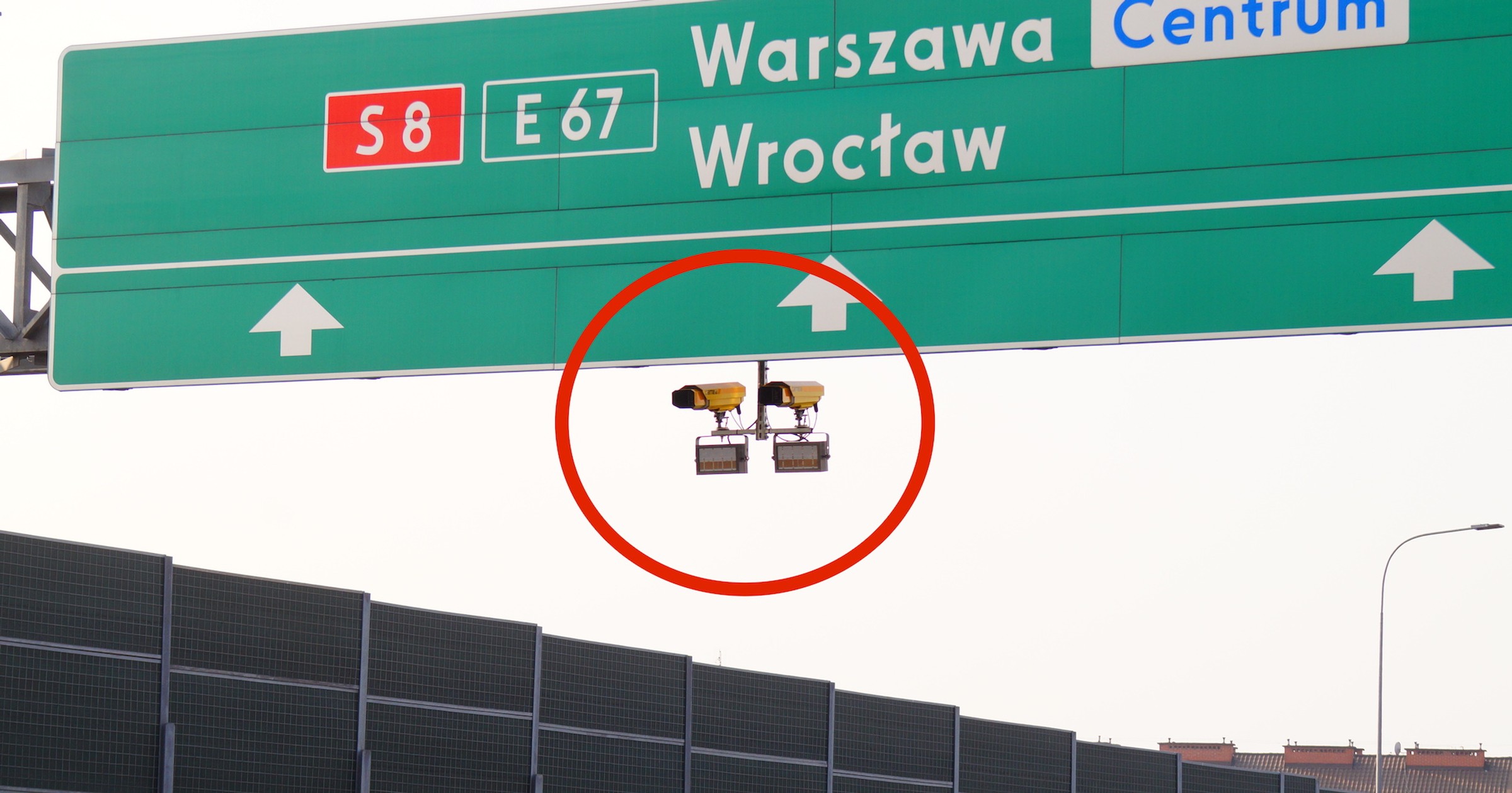 Odcinkowy pomiar prędkości na trasie S8 już działa