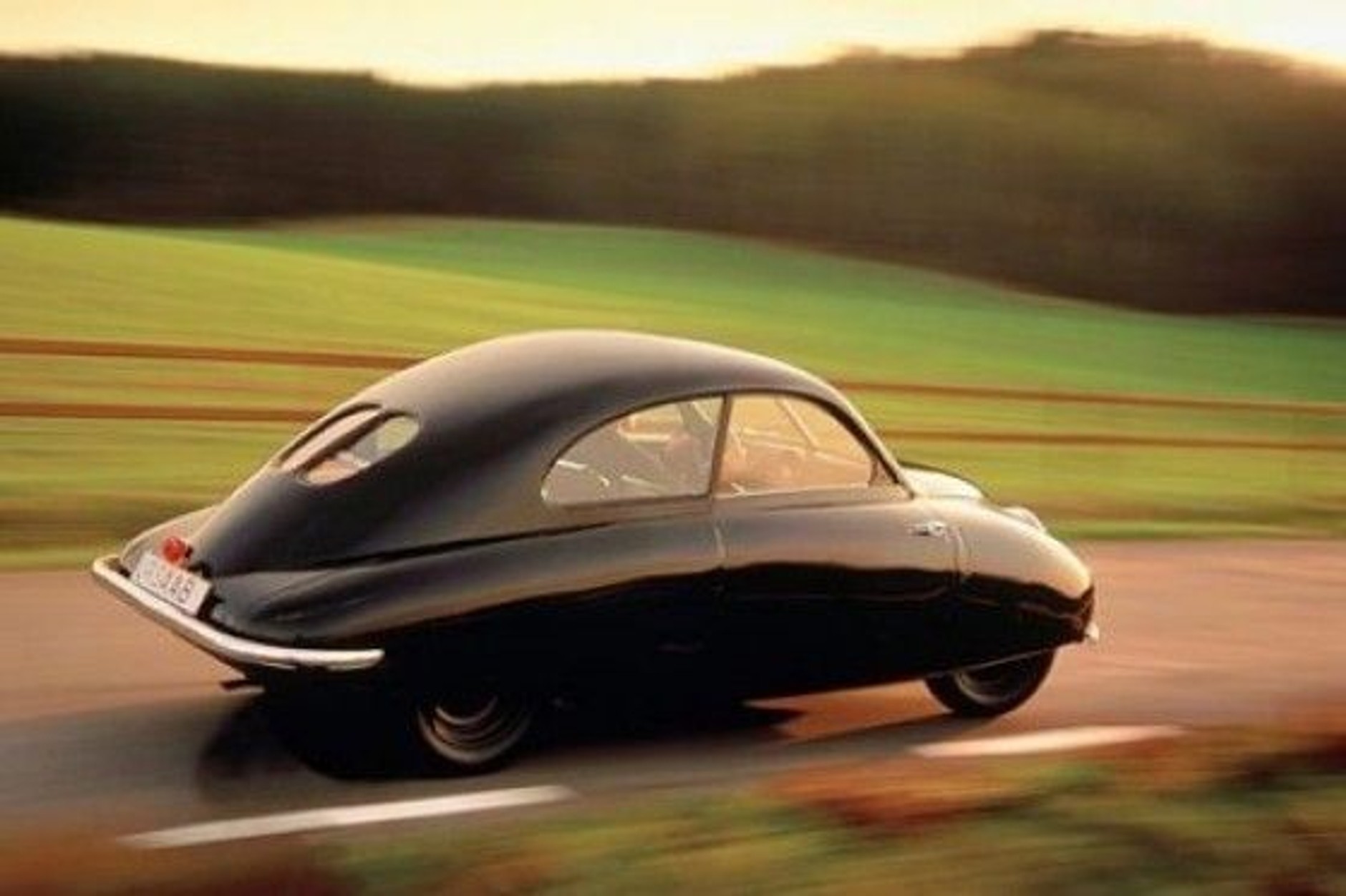 Saab - galeria 60 lat (przeważnie) dumnej historii