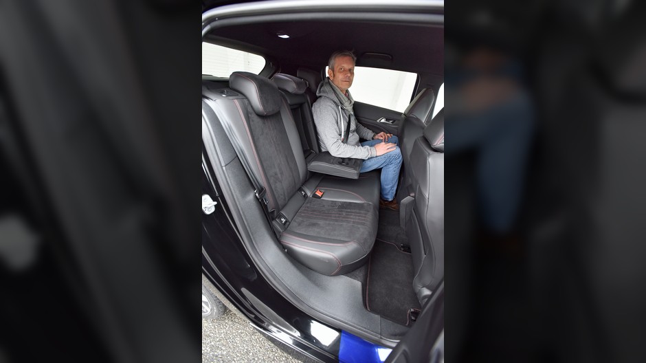 Hyundai i30 N kontra Peugeot 308 GTI - takie powinno być GTI