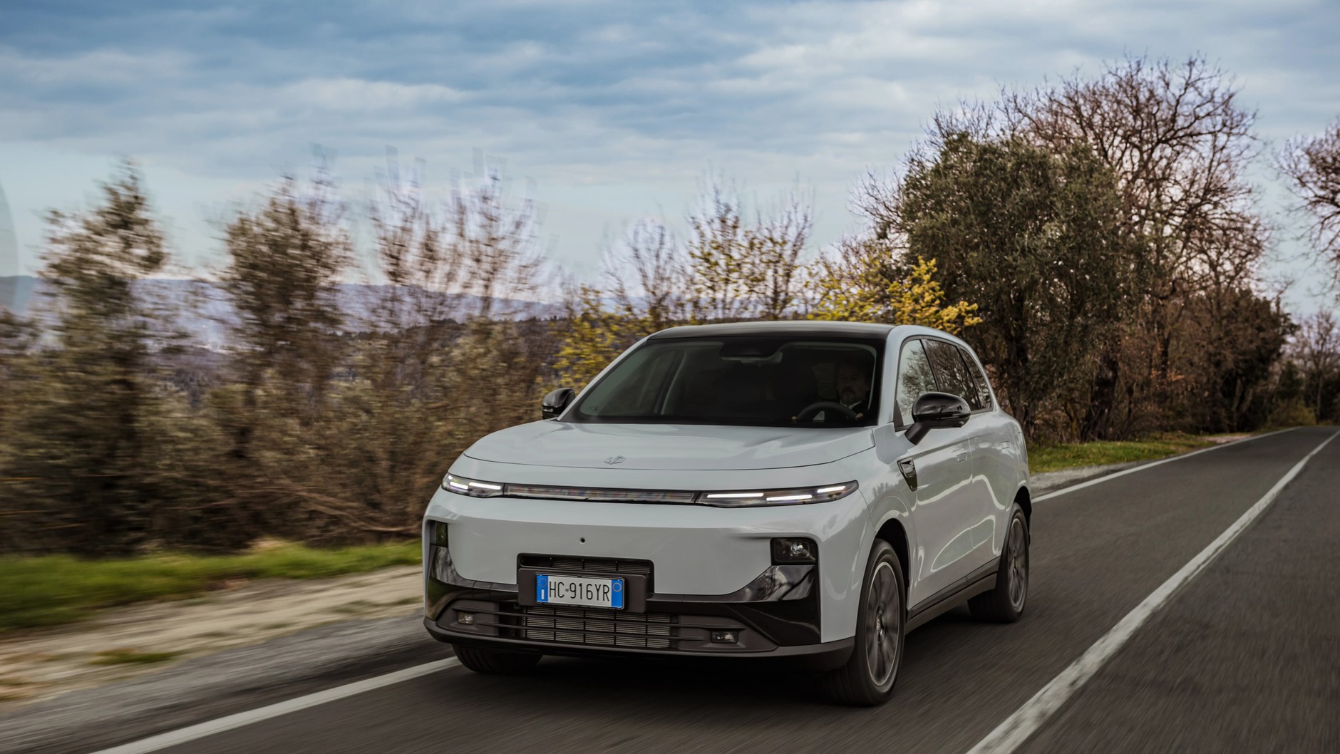 Leapmotor B10 Hybrid EV