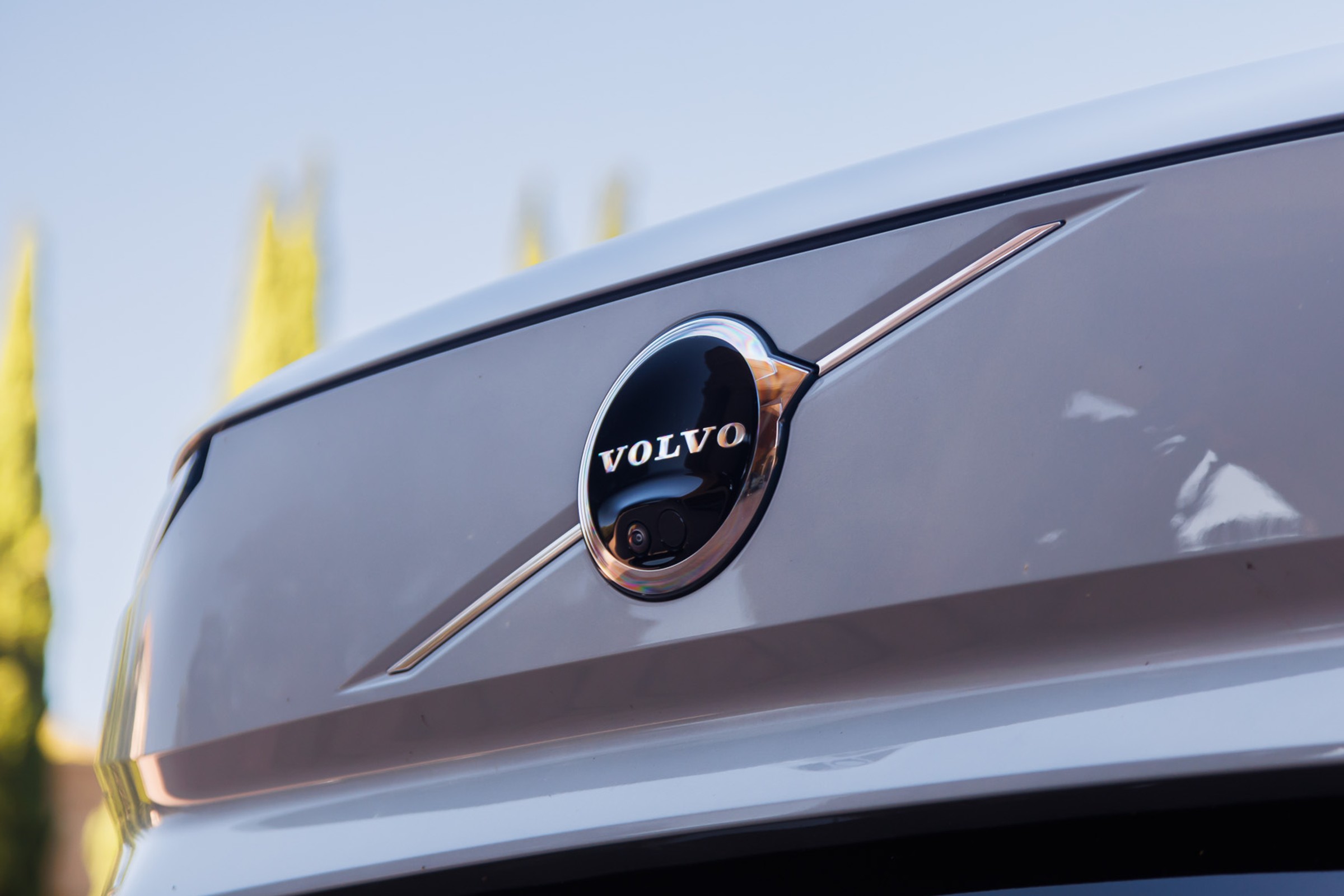 Volvo Cars ze spadkami na giełdzie. Problemem Chiny, cła i ostatnie decyzje