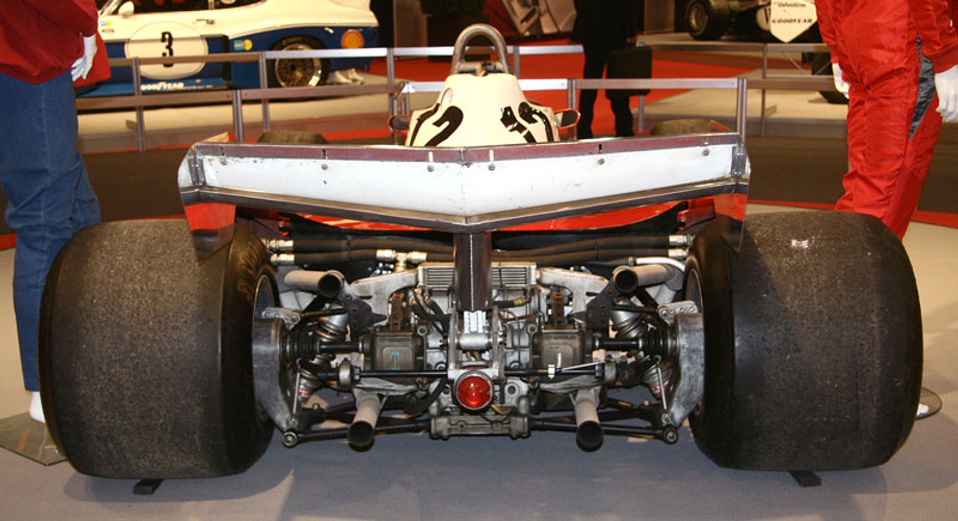 Essen Motor Show 2007: Spoilery, bajery, kilowaty (fotogaleria 4)