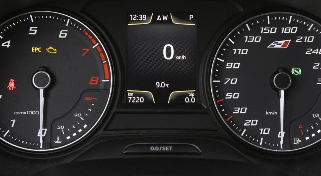 Seat Leon - sportowe zegary