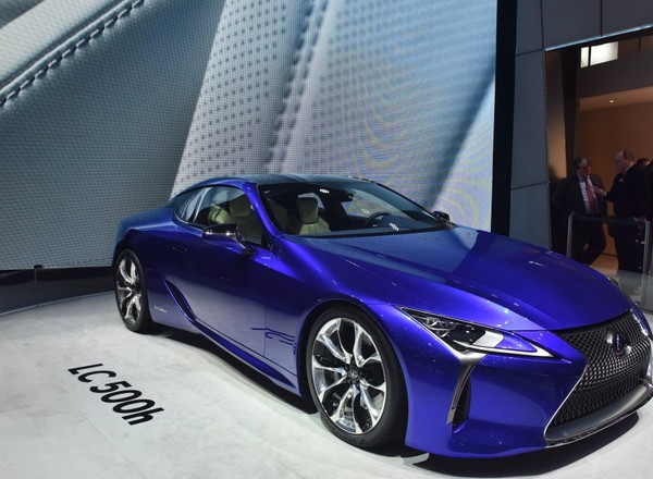 Lexus nabiera tempa