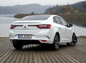 Renault Megane GrandCoupé – sedan do kompletu (ceny)