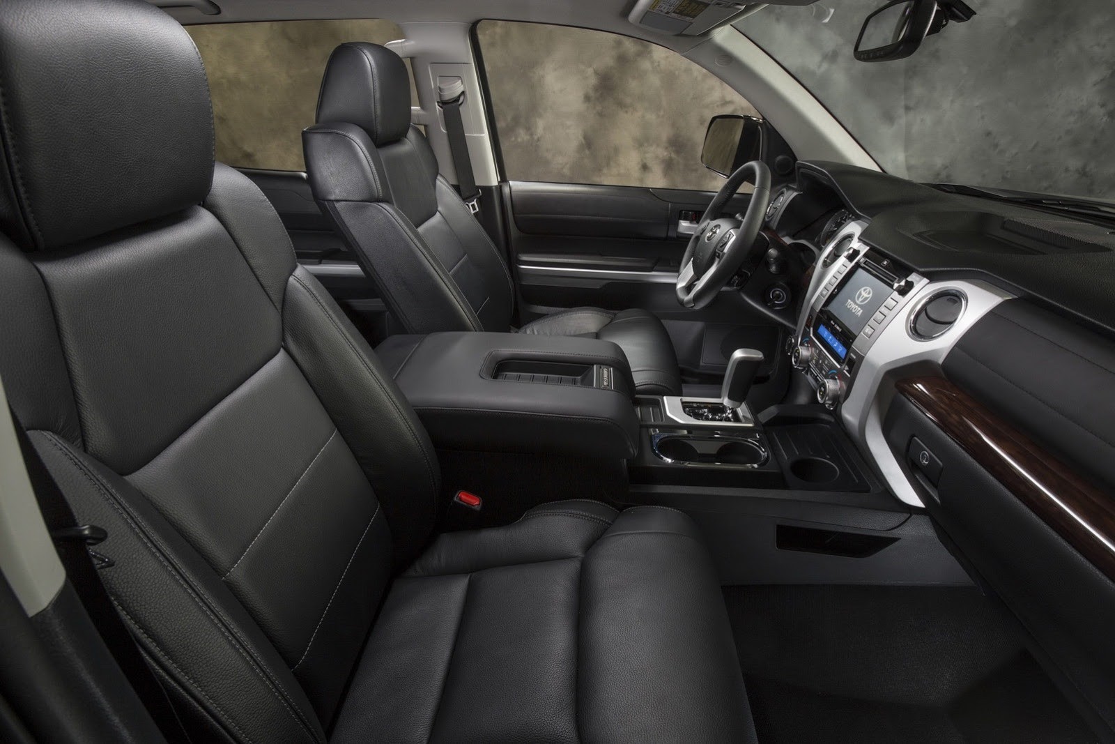 Toyota Tundra – pikap dla Amerykanina