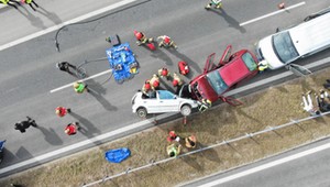 Służby ratownicze ćwiczyły w tunelu na S3. Symulacje ataku terrorystycznego i wypadków