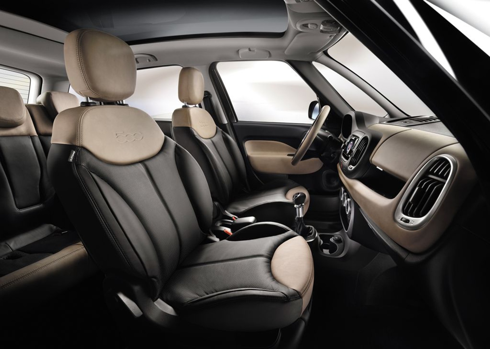 Fiat 500L z mocniejszymi silnikami