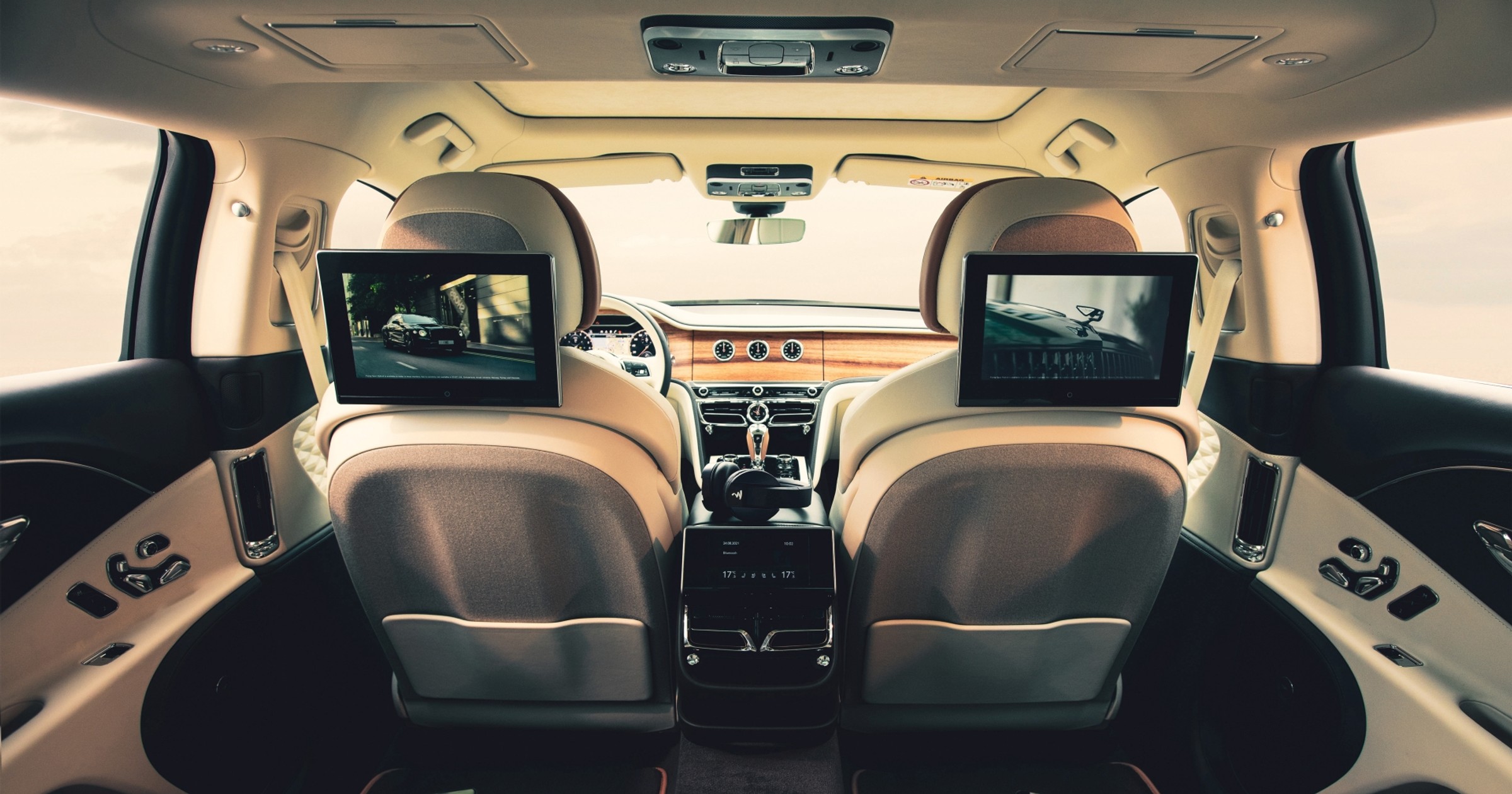 Bentley Rear Entertainment - nowe ekrany 10,1"