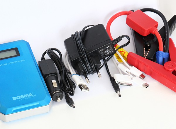 PowerBank - naładuje telefon i auto uruchomi