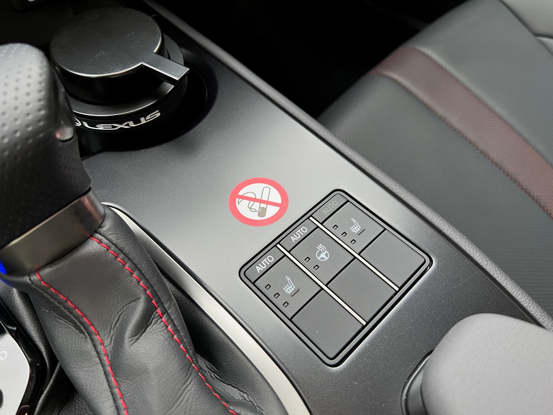 Lexus UX 2022 po liftingu