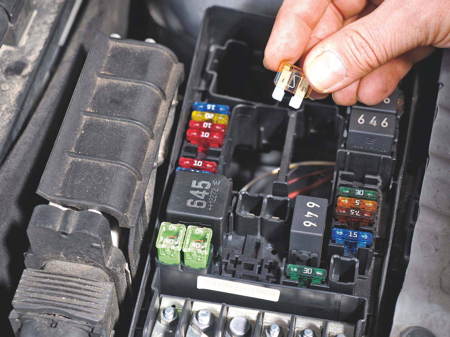 Sam możesz zrobić przegląd auta