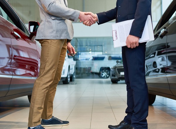 Wyłudzali leasing drogich samochodów. Jest akt oskarżenia