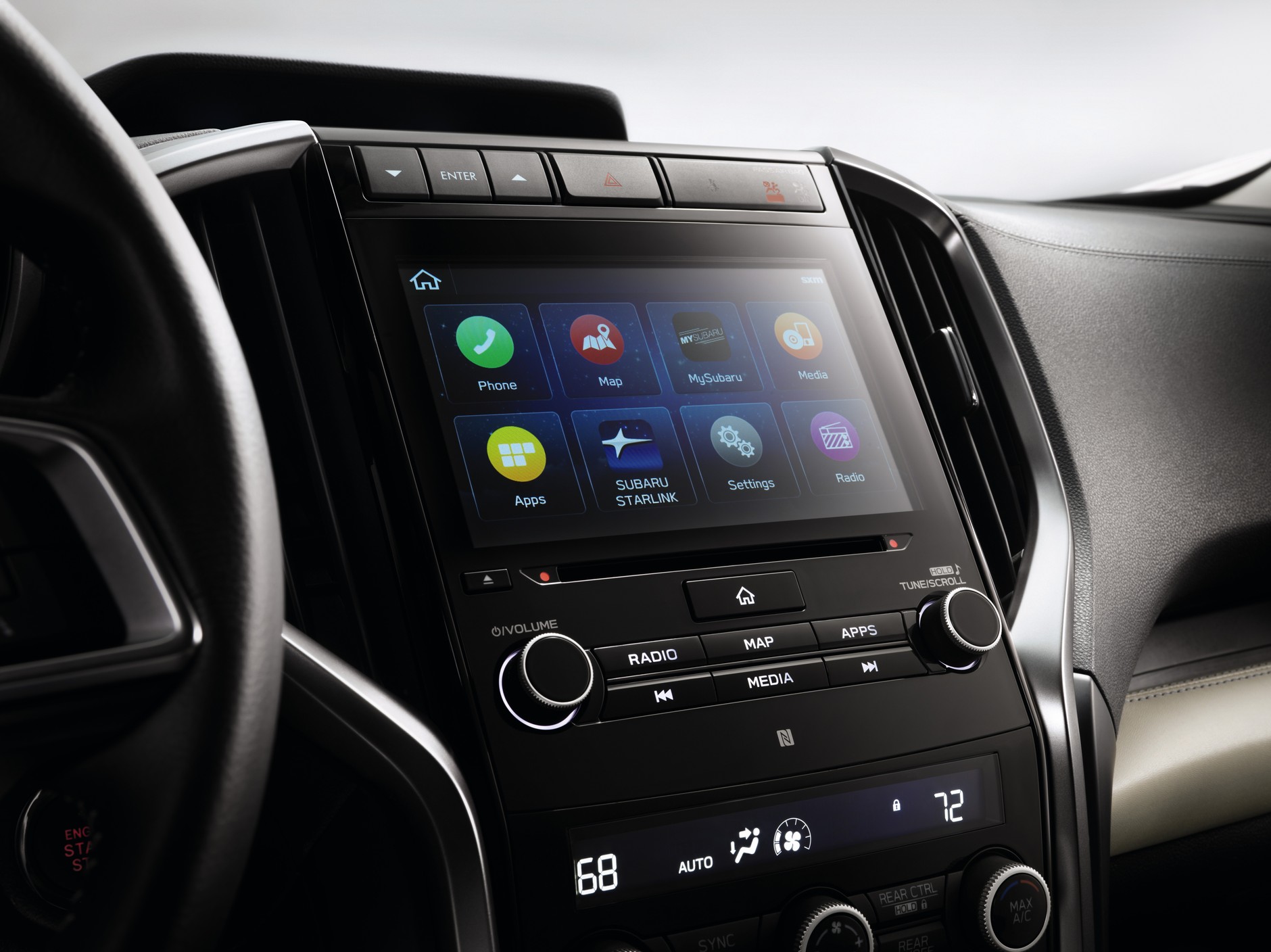 Wzorem innych modeli Subaru pojawi się nowy system multimedialny z 8 calowym ekranem i autorskim systemem współpracy ze smartfonami czyli Subaru StarLink