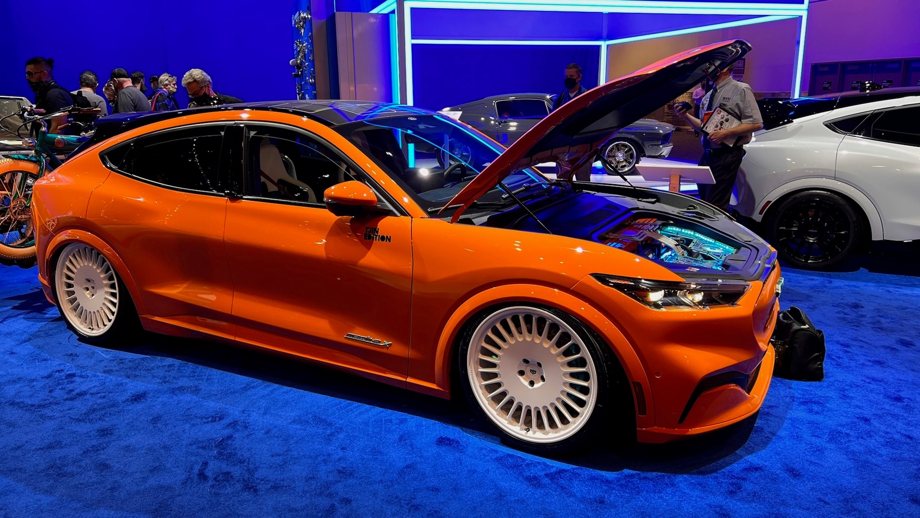 2021 SEMA Show-49