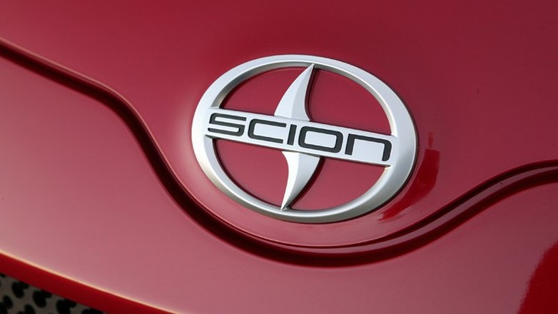 Scion xD 2008: muskularne pudło z doskonałym systemem audio