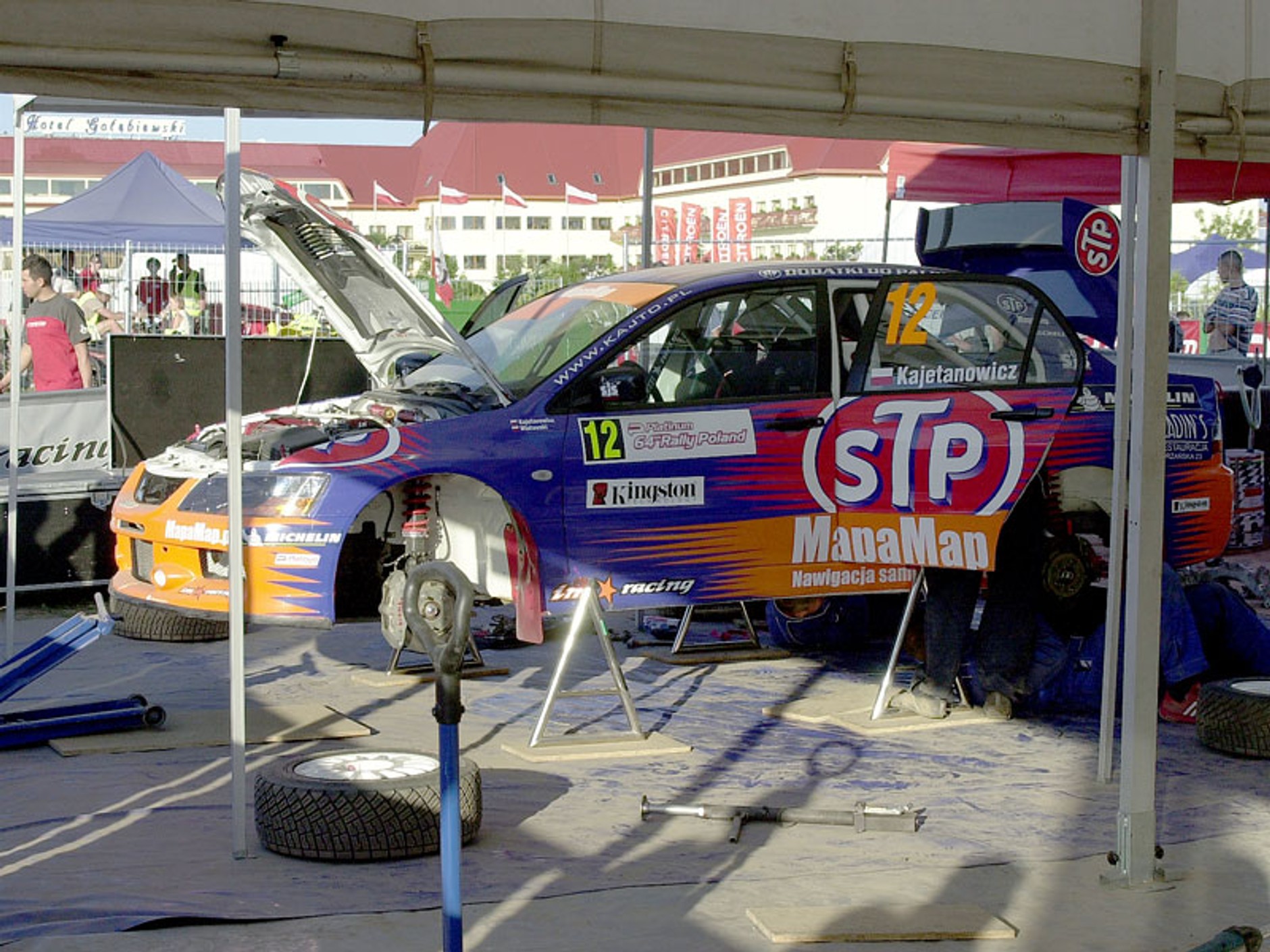 Rajd Polski 2007: wypadek Dudy, kurz i emocje (fotogaleria)