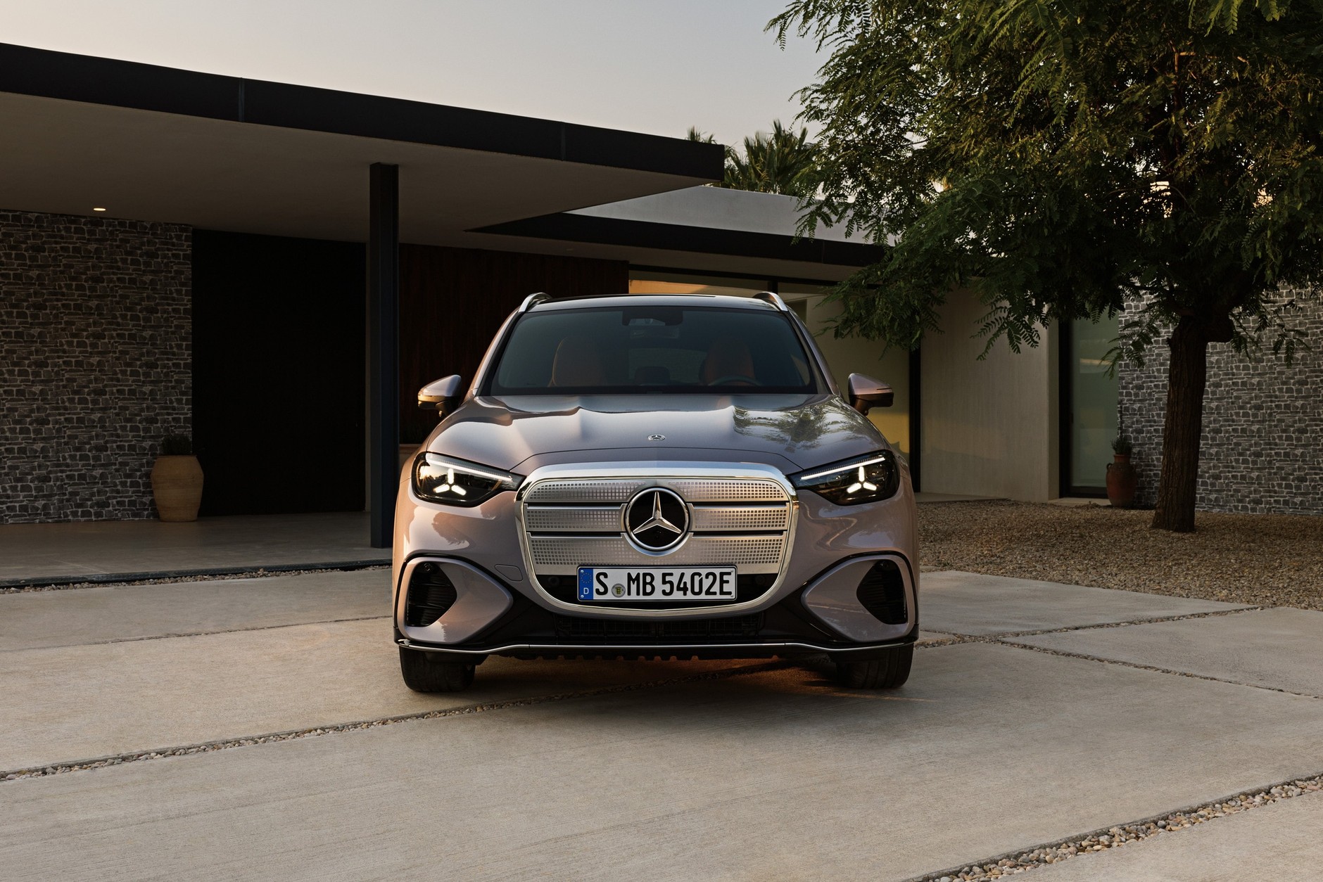 Elektryczny Mercedes-Benz GLC z technologią EQ