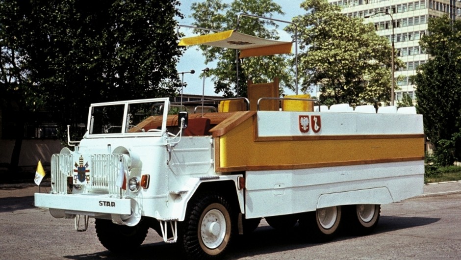 Polski Papamobil