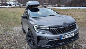 Renault Austral. Pięć irytujących detali i pięć niepozornych ułatwiaczy