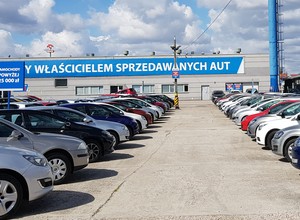 Zdalny zakup używanego auta? Tak, ale bardzo ostrożnie!