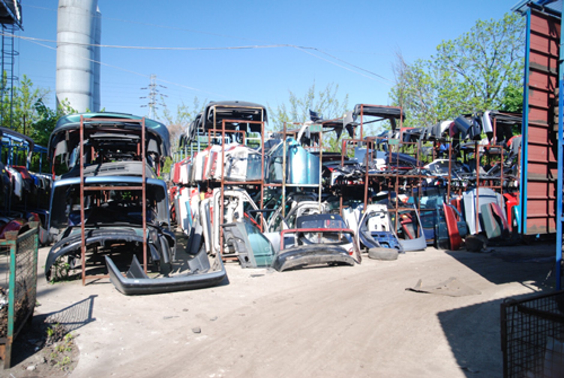 Co zrobić, aby  nie stracić na wraku? Czyli jak dobrze zezłomować auto!