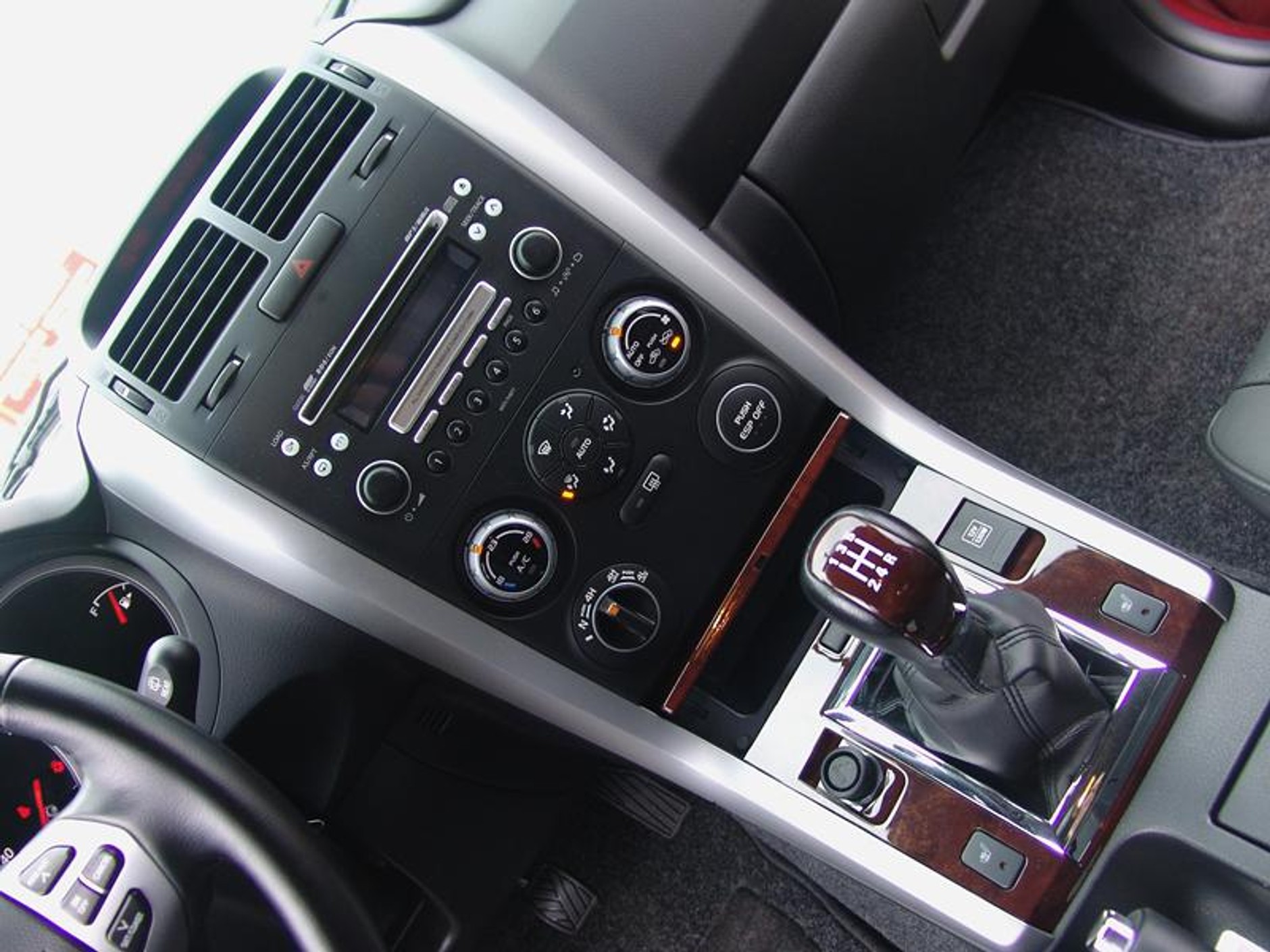 Suzuki Grand Vitara 2.0i DX 5d: terenowy atleta