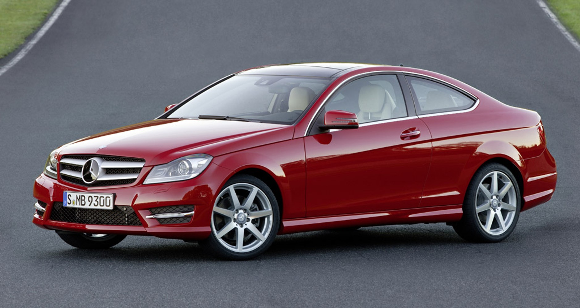 Mercedes C coupe to najpiękniejsza strona klasy C