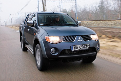 Mitsubishi L200 2.5 DiD Instyle - Wzór w klasie?