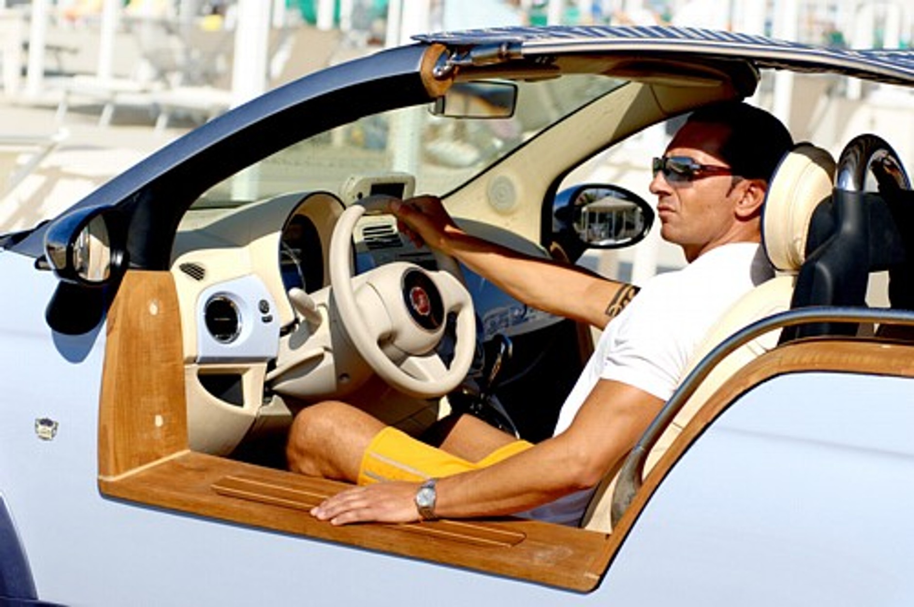 Fiat 500 Tender Two - pięćsetka idealna na plażę