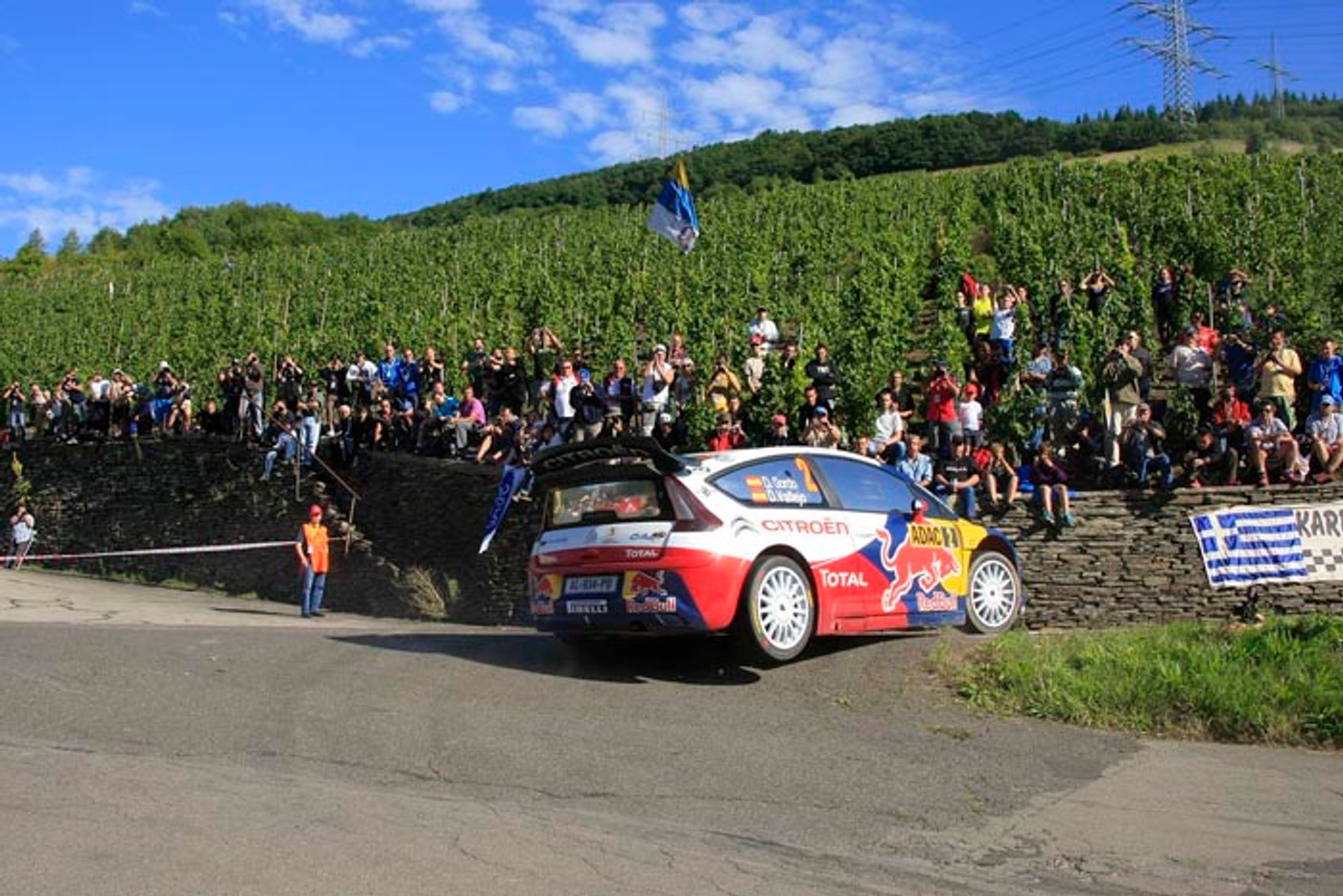 Rajd Niemiec 2010: Loeb liderem, Kościuszko na łące (1. etap, fot. Rallyworld©Willy Weyens)