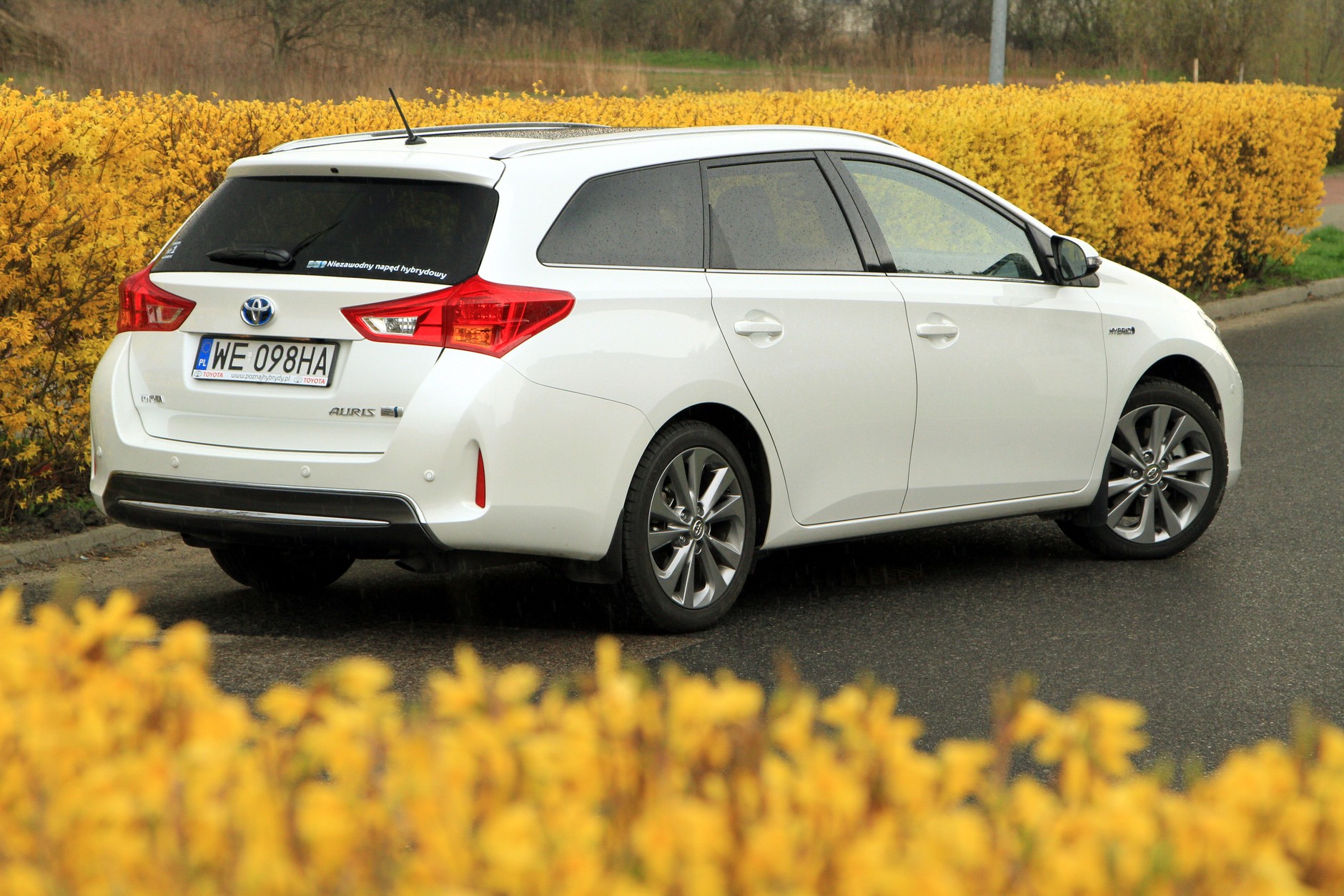 Toyota Auris Hybrid