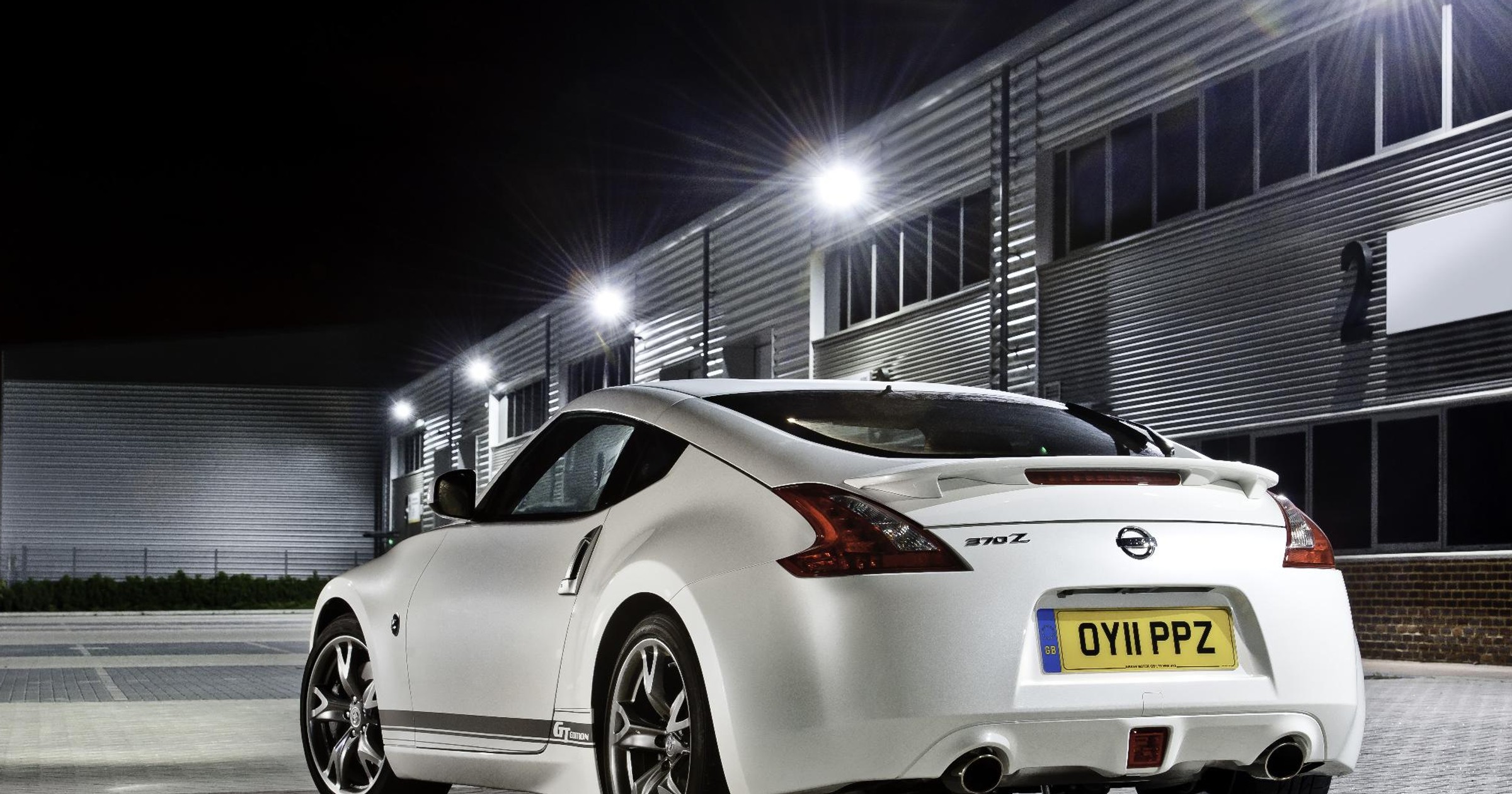 Nissan 370Z 