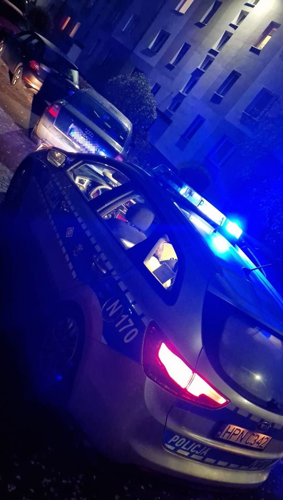 Wieczorne zatrzymanie 52-latka w Audi