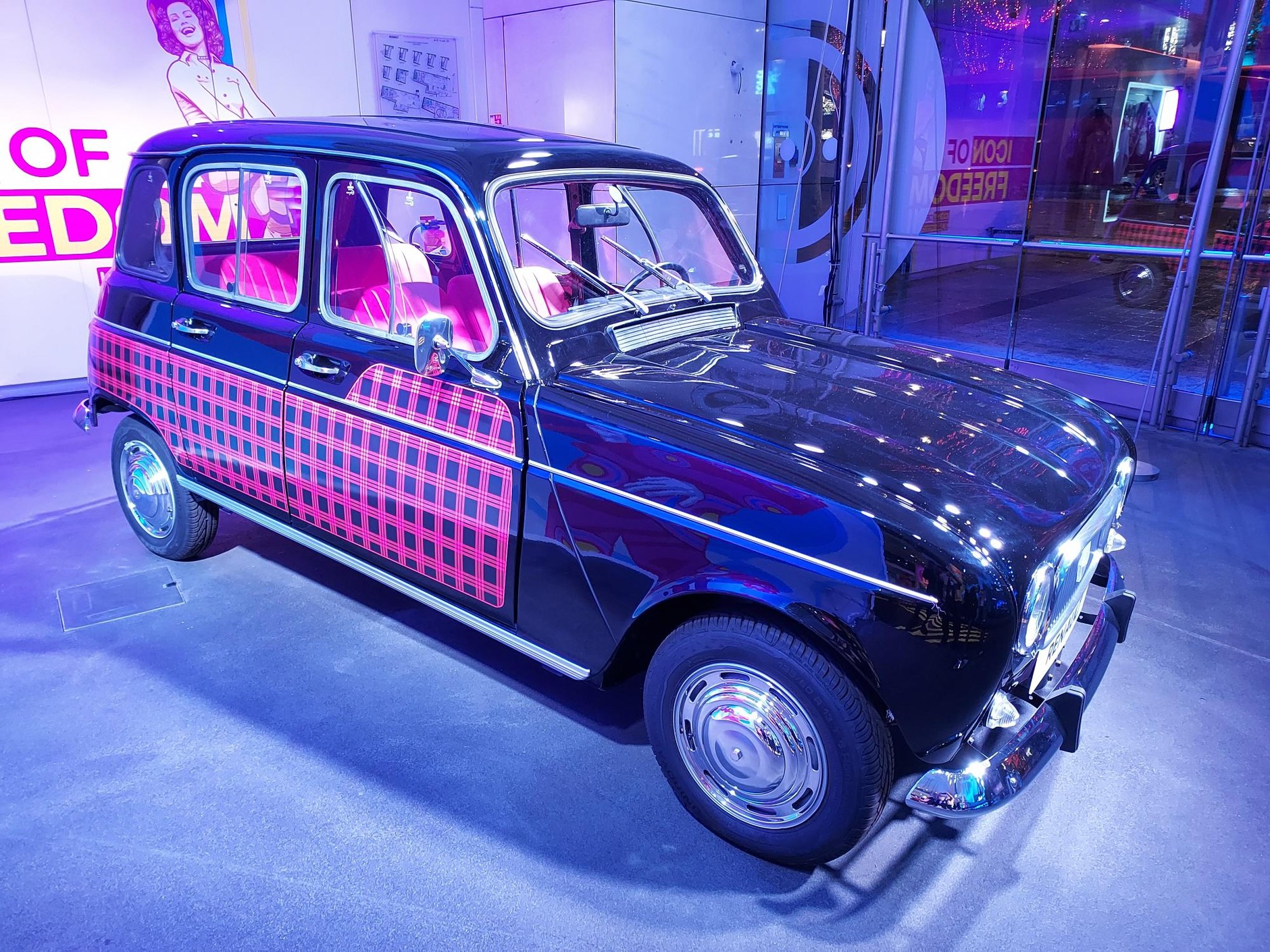 Renault R4 Paryżanka