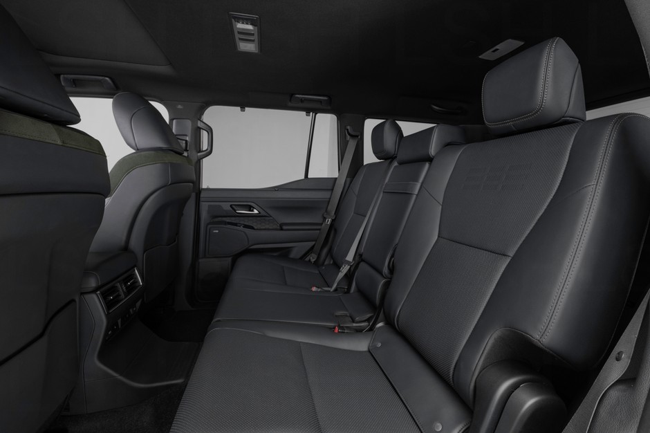 Lexus GX 2023