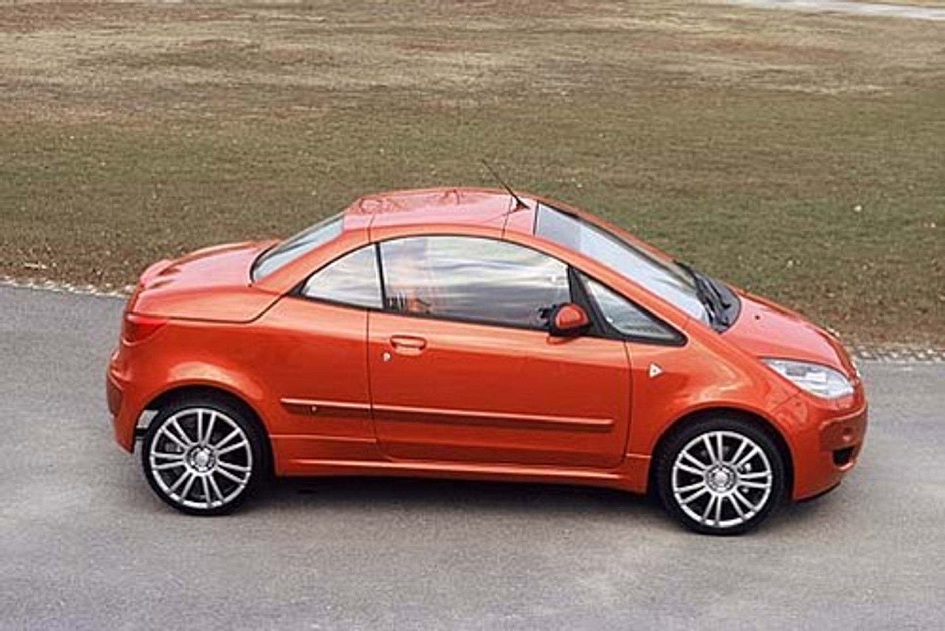 Premiera Colta CZC na 76. salonie samochodowym w Genewie