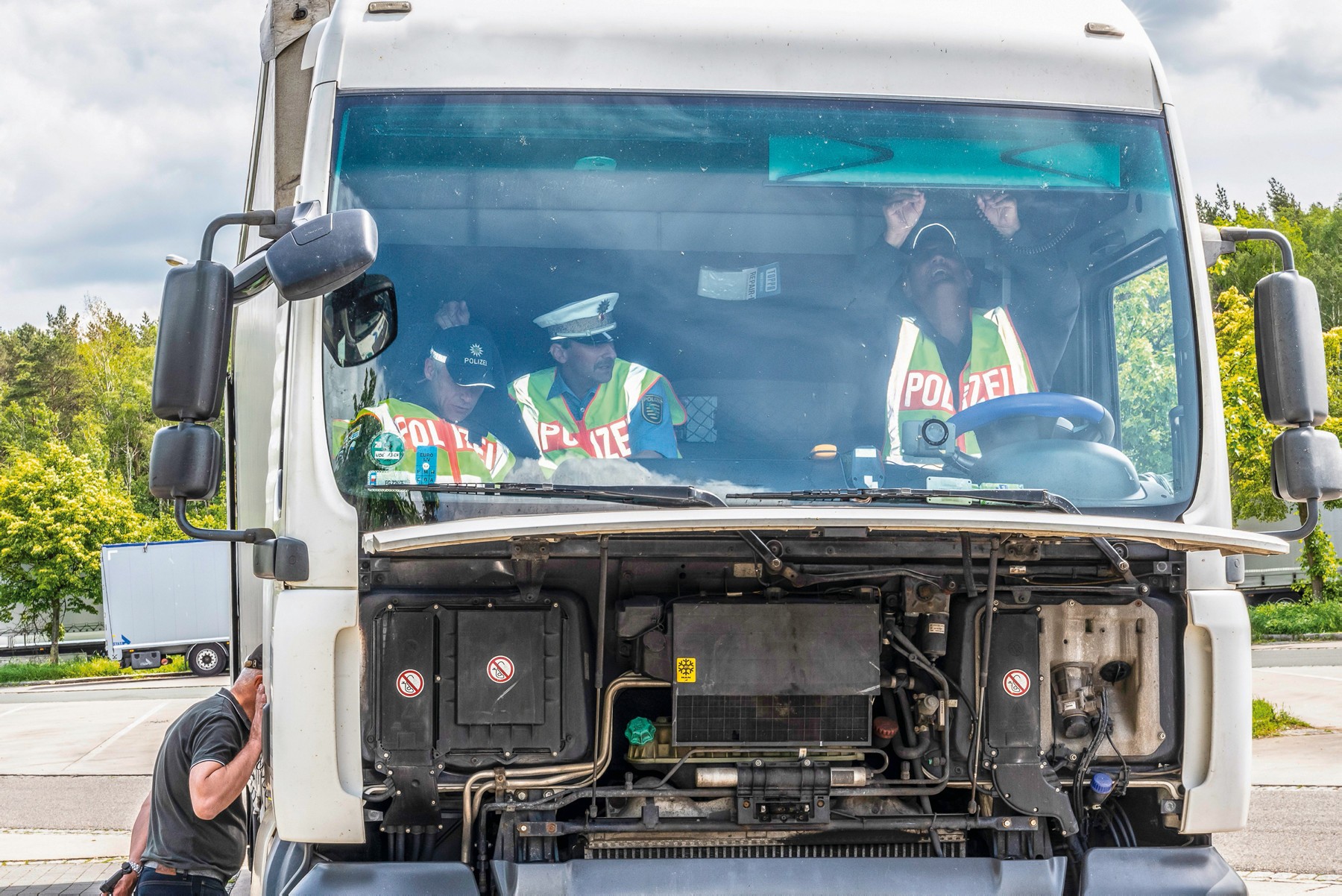 Policja może szukać zabronionych  emulatorów
