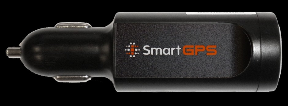 Wtyk SmartGPS do gniazda zapalniczki w samochodzie.