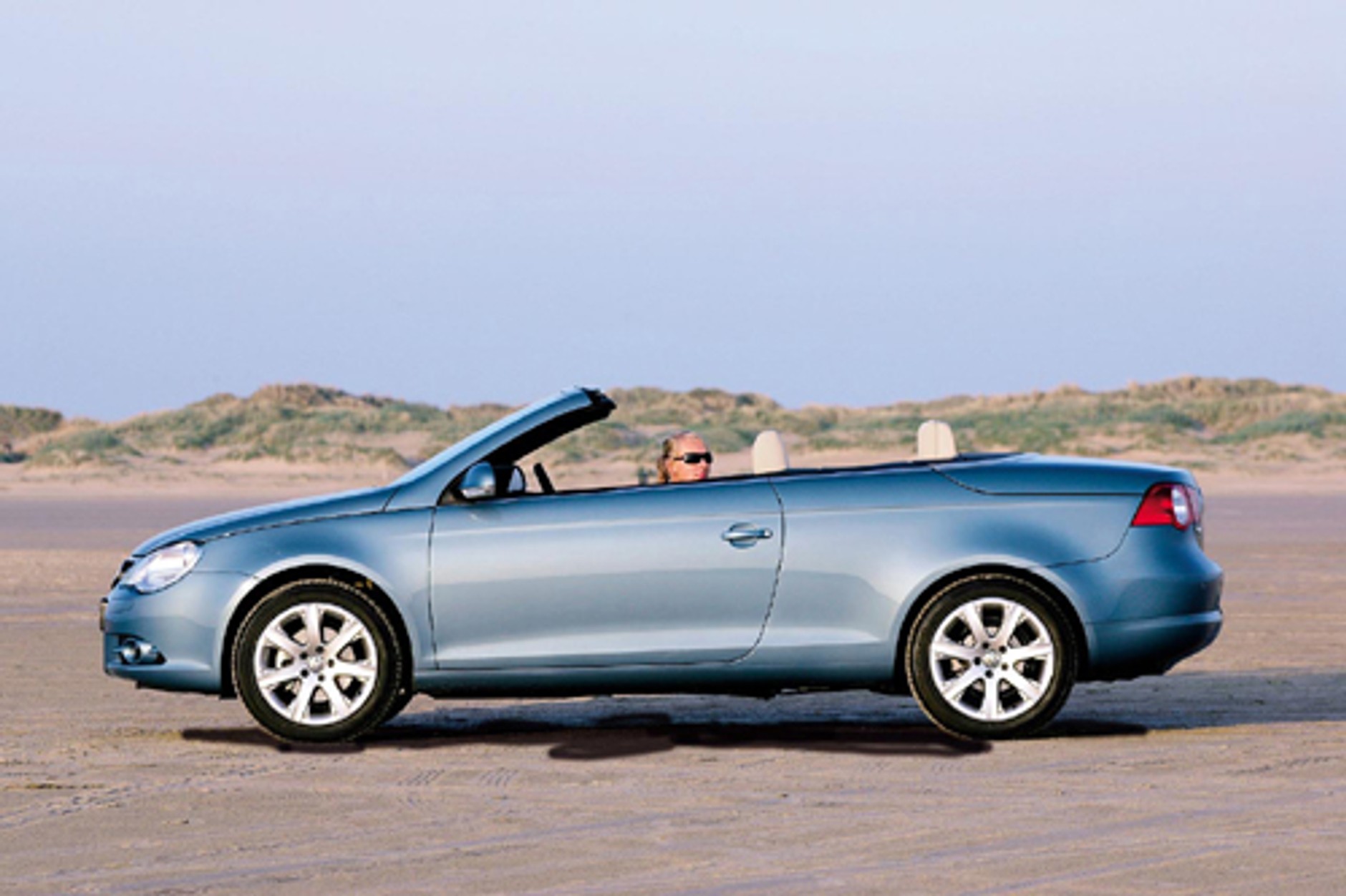 VW Eos, Opel Astra Twin Top, Peugeot 307 CC, Renault Megane Coupe Cabrio - Nie kryjmy się przed słońcem!